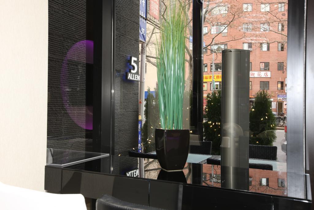 Howard Johnson Soho Нью-Йорк Екстер'єр фото